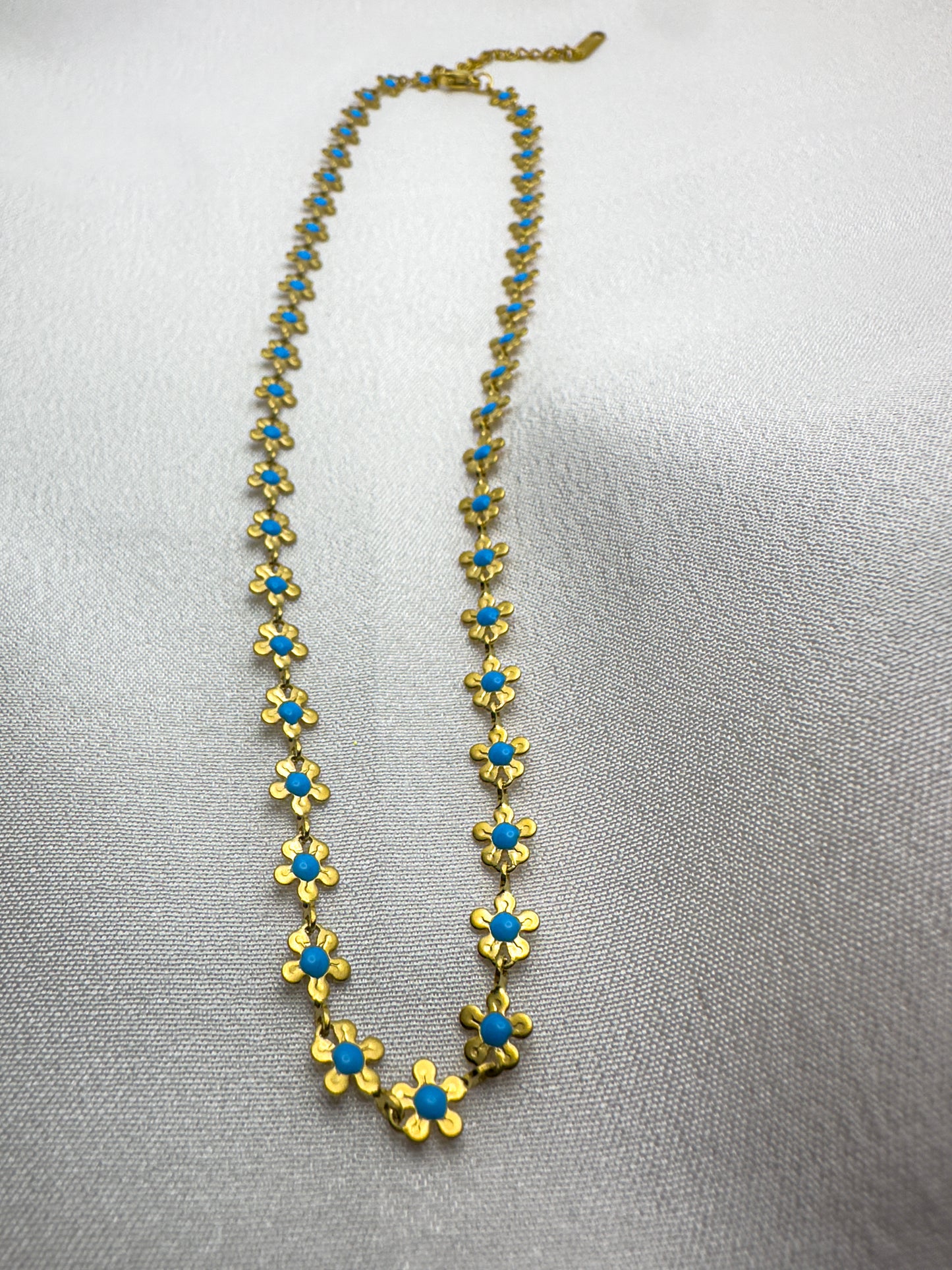 Blue Diasy Necklace