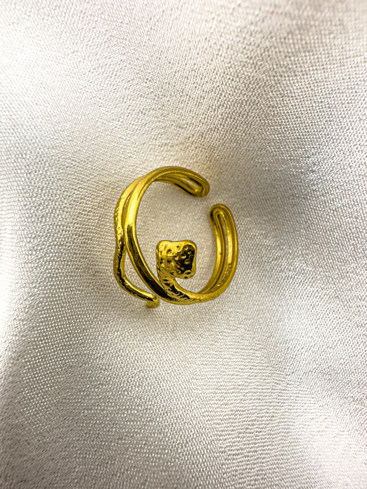 Golden Vine Ring